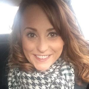 Meet your Posher, Katelyn